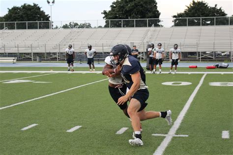 Gambar Pemain Tim Olahraga American Football Permainan Bola