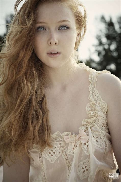 70 Hot Pictures Of Molly C Quinn Are God’s T For Her