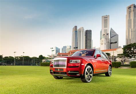 rolls royce cullinan officially launched  singapore