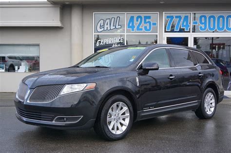 pre owned  lincoln mkt livery awd sport utility