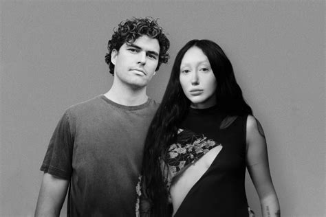 noah cyrus and vance joy everybody needs someone euphoria