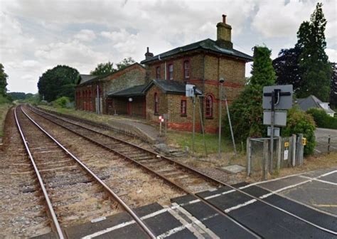 bealings station  exists    closed  passengers   picture google