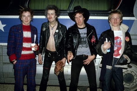 where are the sex pistols members now and what happened to the group