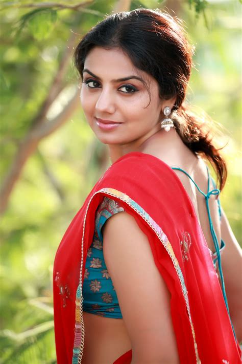 tamil actress neeliya baanali spicy photo gallery ~ hollywood gossip celebrity birthdays