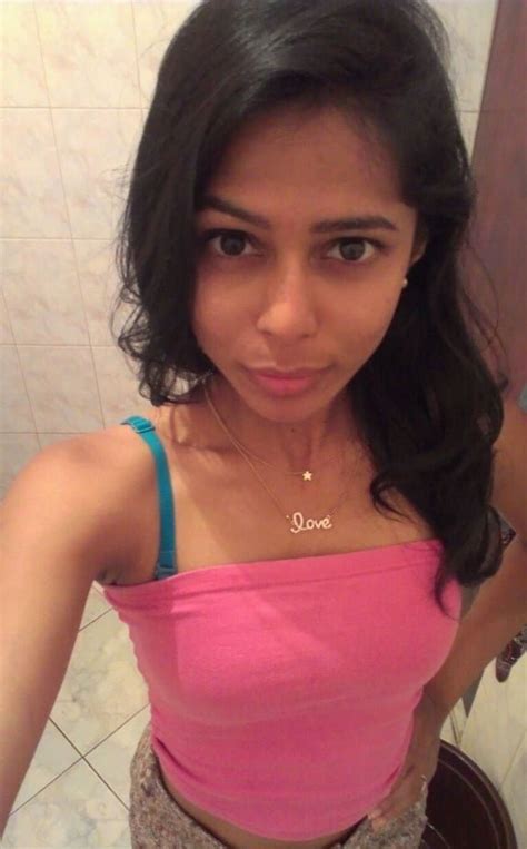 indian teen with perfect body indodesi