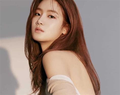 Rookie Actress Park Joo Hyun In Talks To Lead Tvn S Mouse