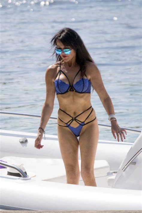 lizzie cundy sexy 49 photos thefappening