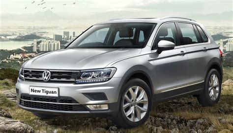 volkswagen tiguan stylist suv launched  india price rs  lakh