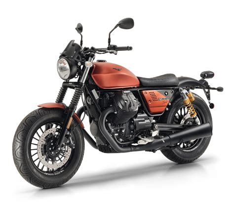 moto guzzi rilis  bobber sport    berubah