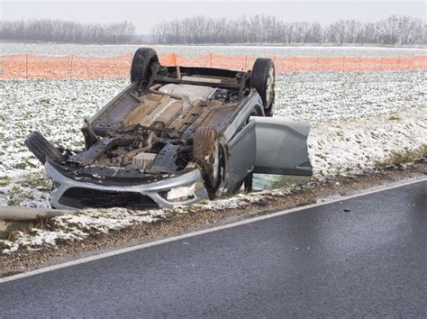 speed affects rollover accidents rwhmcom
