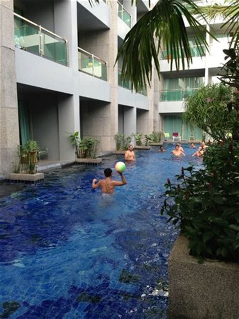 spa pool  kee resort  spa pool access rooms