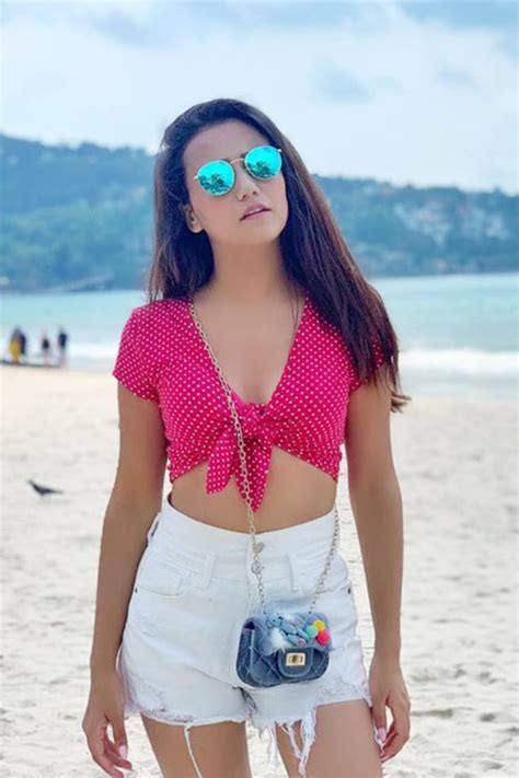Model Actress Swastima Khadka [insta Hit Glam Pictures