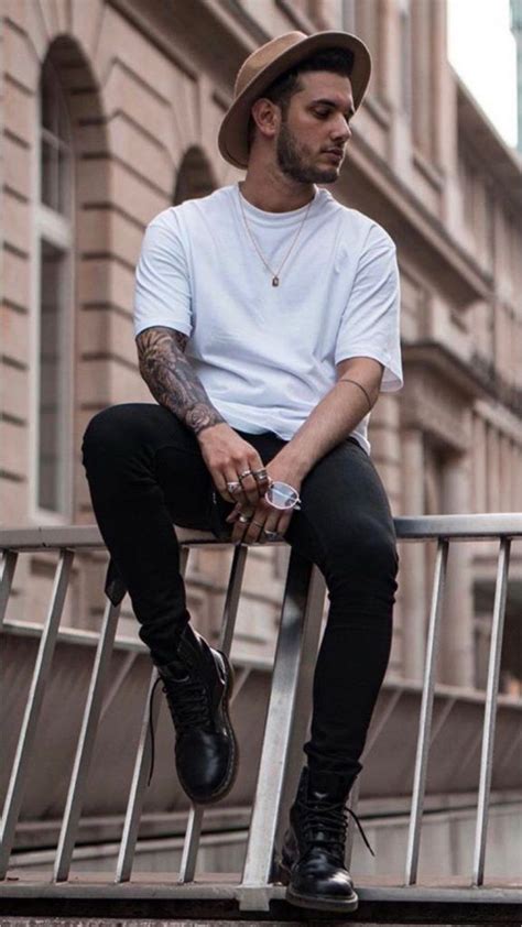71 Coolest Summer Outfit That Inspiring For Stylish Guys On This 2019