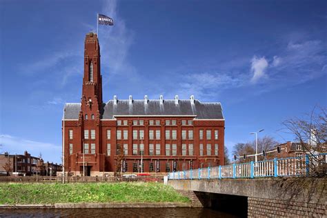 de rode olifant den haag fotos spaces den haag architectuur amsterdamse school