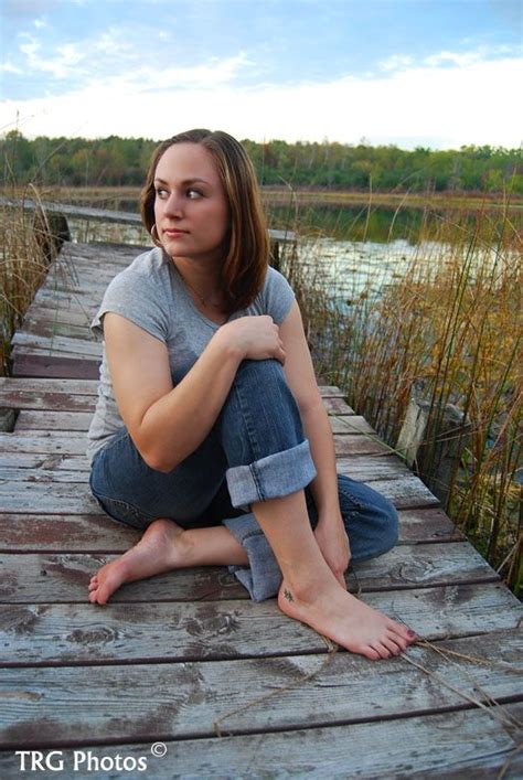 Barefoot On The Dock Barefooters Barefoot Sexy Feet