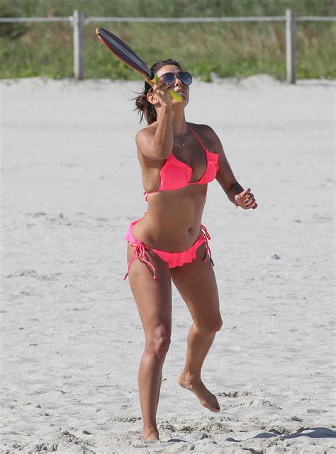 Eva Longoria In Bikini At A Beach In Miami 11 23 2015