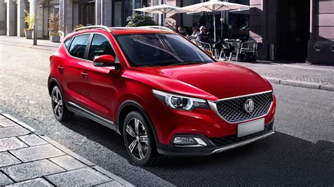 mg unveils  xs suv  london motor show autotrader