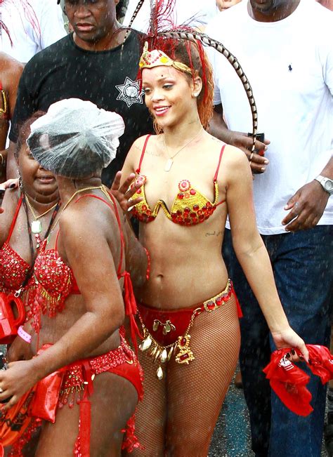 kadoomant day parade in barbados 1 08 2011 rihanna photo 24221883