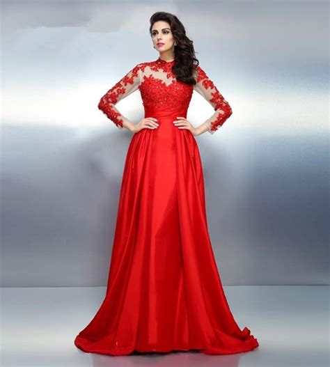 Red Dress High Neck Lace Appliques Prom Dress Ball Gown Backless Pleat