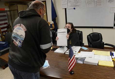 Votes Cast In Primary Special Election Near Record High For Alaska