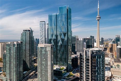 downtown toronto office demand migrating  financial core