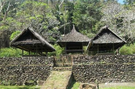sejarah budaya rumah adat bali aga