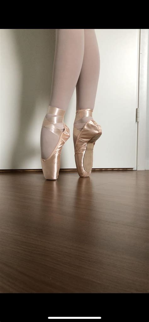 pointe shoes     long     im