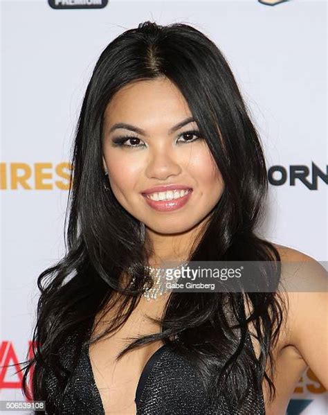 cindy starfall photos et images de collection getty images