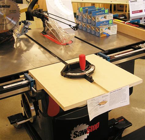 How To Extend Your Tablesaws Crosscut Capacity – Woodworkers Source Blog