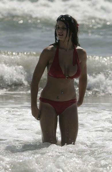 Scribd Amy Adams In Red Hot Bikini