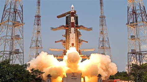 aditya  mission   happen  spacecraft reaches