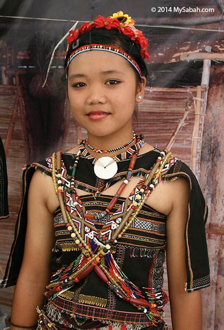 rungus girl in traditional costume rungus pinterest