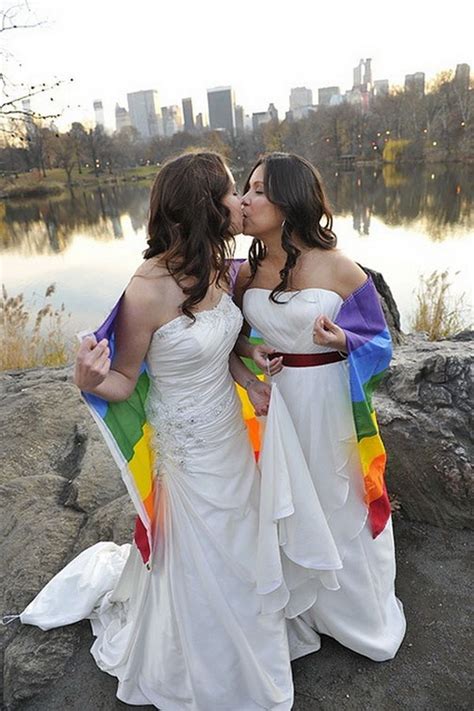 15 Cute Lesbian Wedding Ideas By Mingyan Lu Lesbian Owned Businesses
