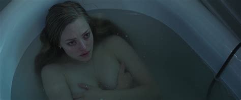 Naked Amanda Seyfried In Fathers And Daughters
