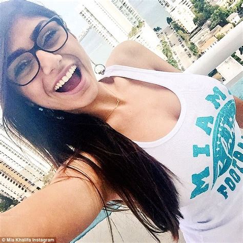 mia khalifa receives death threats after she s voted porn s top star daily mail online