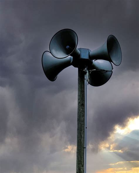 tornado warning sound radio  regina barrett