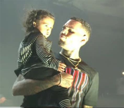 Chris Brown Takes Daughter On Stage Features Her In His New Video
