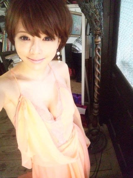 yumiko shaku selfshot photos thailand hot actress