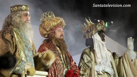 photo  kings parade cabalgata  madrid  spain