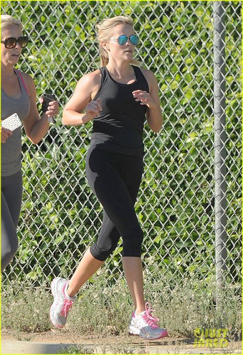 Full Sized Photo Of Reese Witherspoon Jogs Then Goes To Meeting 06