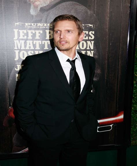 barry pepper birthday real  age weight height family facts contact details wife