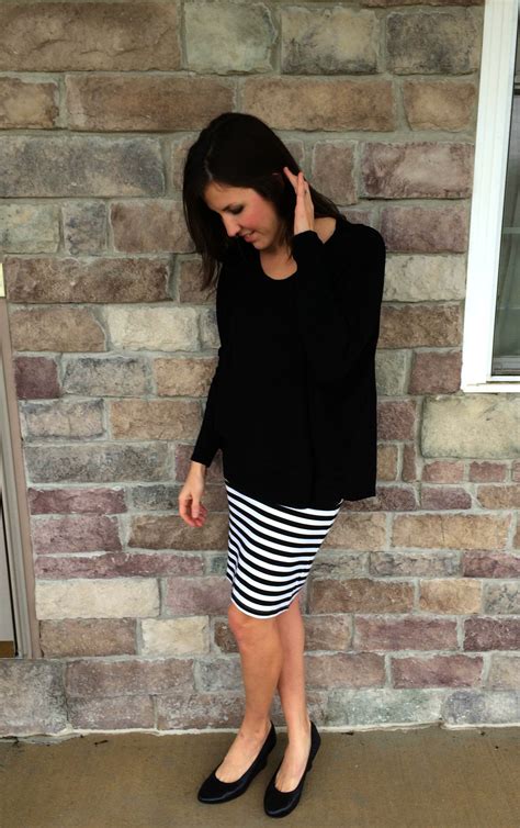 what i wore real mom style striped skirt in winter realmomstyle