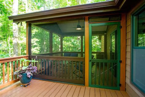 build  screened  porch   deck storables