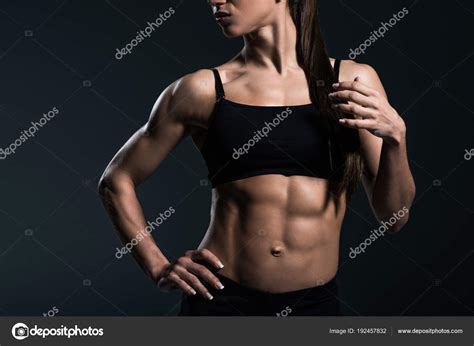 sexy female bodybuilder posing porn photo
