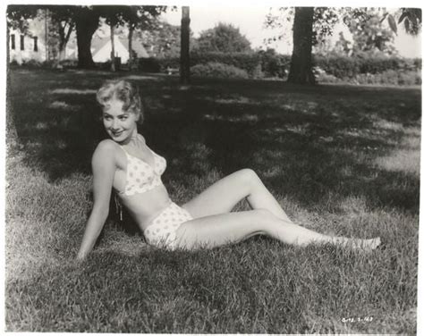 retro actress shirley jones 196 pics 4 xhamster