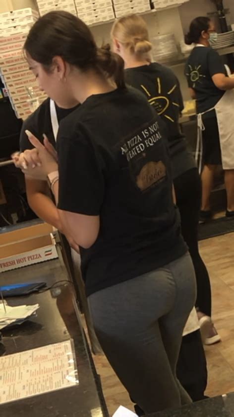 juicy booty at the italian eatery spandex leggings and yoga pants forum