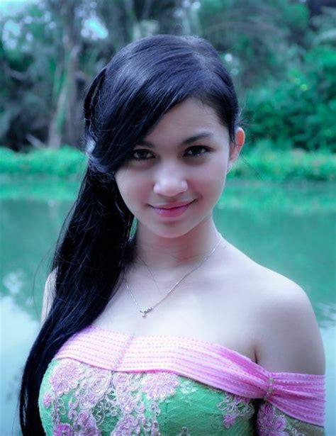 beautiful girl for you ariel tatum cute indonesian singer photoshoot 2013