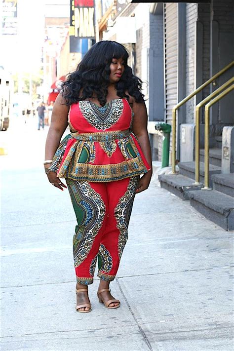 These Plus Size Fashion Bloggers Are Revolutionizing The Style Game