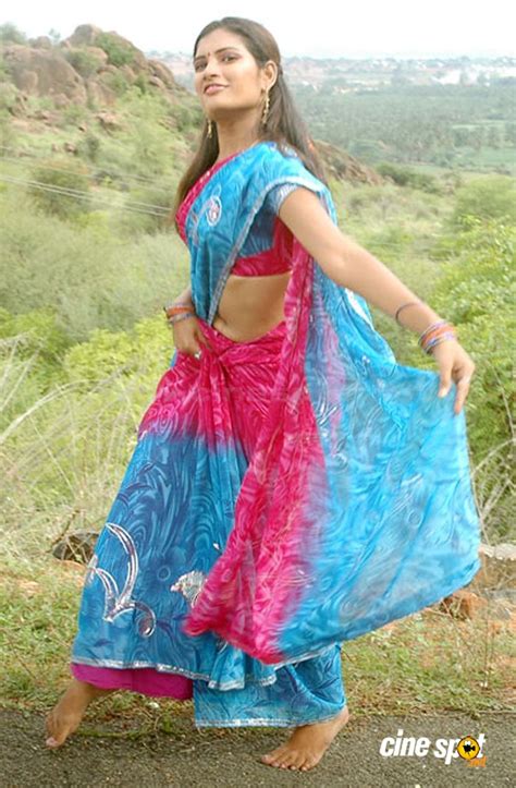 navel thoppul low hip show in saree page 9 xossip
