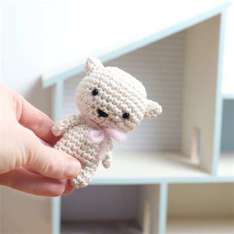 crochet pattern amigurumi kitten